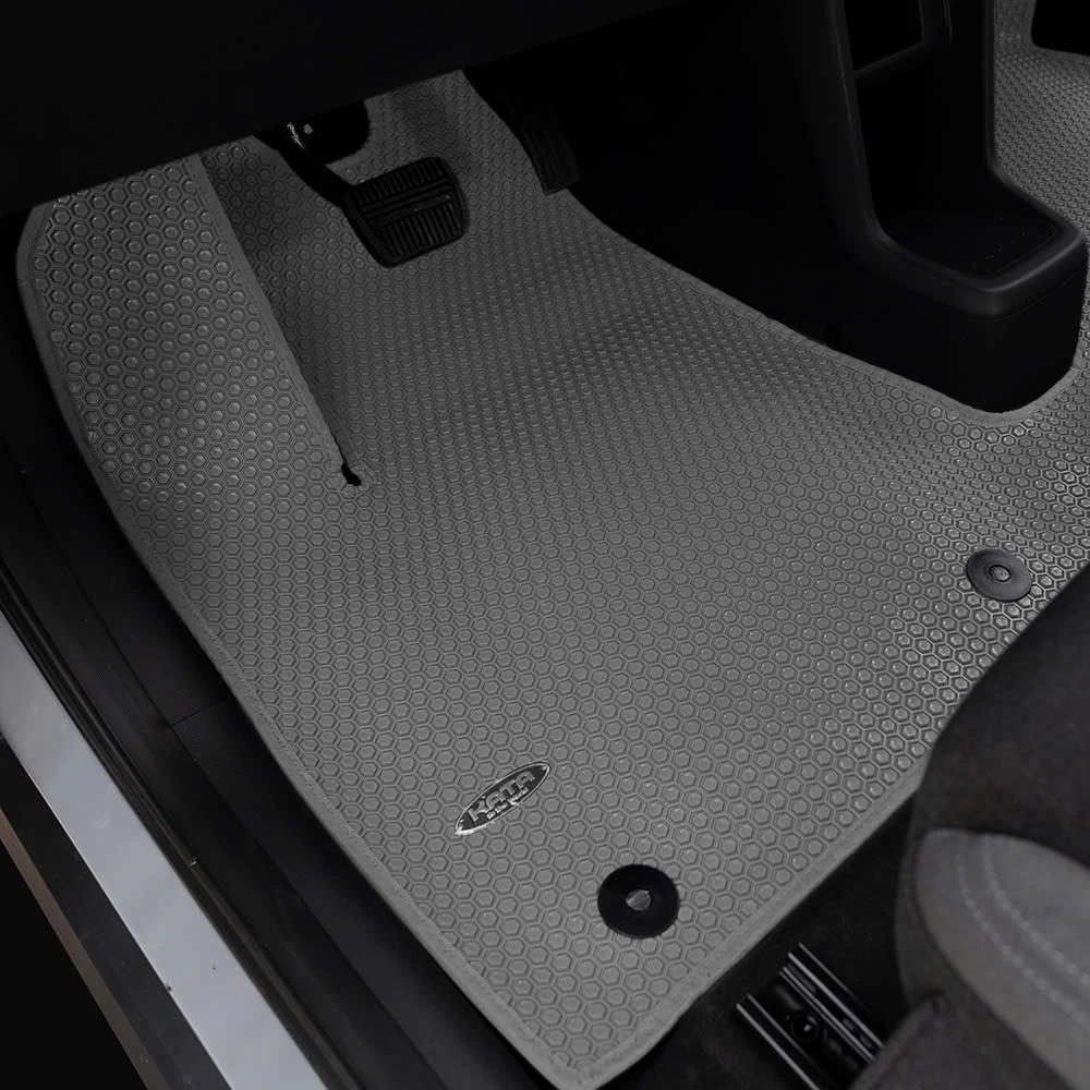 Review Thảm lót sàn ô tô KATA cho VinFast VF3