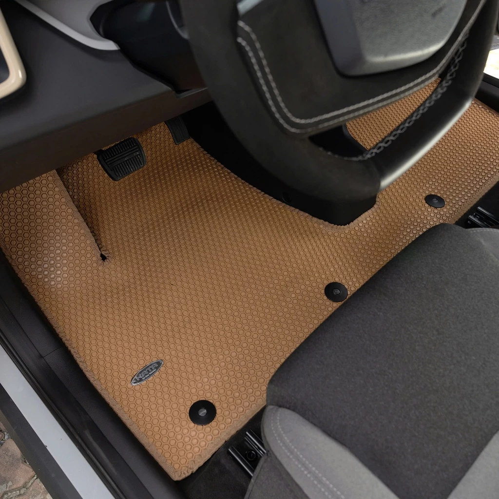 Review Thảm lót sàn ô tô KATA cho VinFast VF3